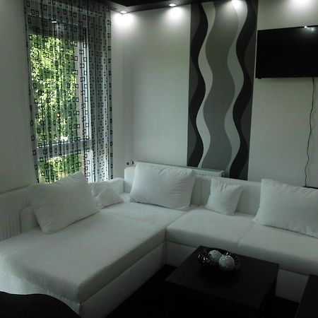 Feszek Apartman Debrecen Rom bilde