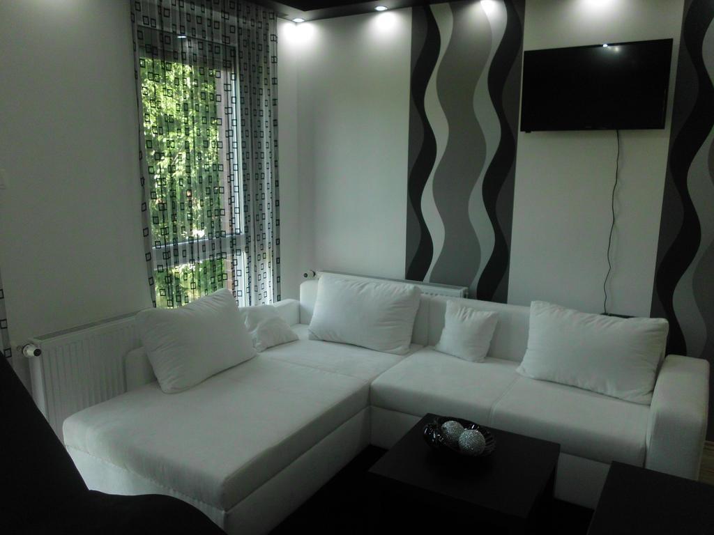 Feszek Apartman Debrecen Rom bilde