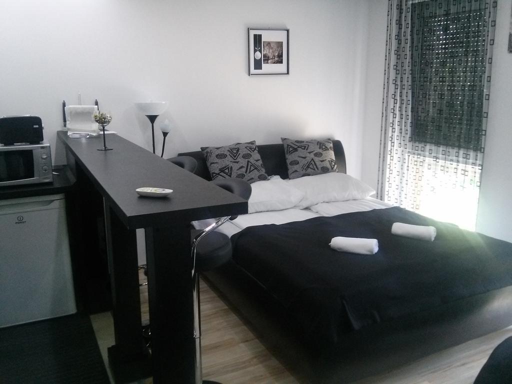 Feszek Apartman Debrecen Rom bilde
